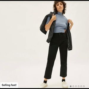 Everlane Straight Leg Crop Black